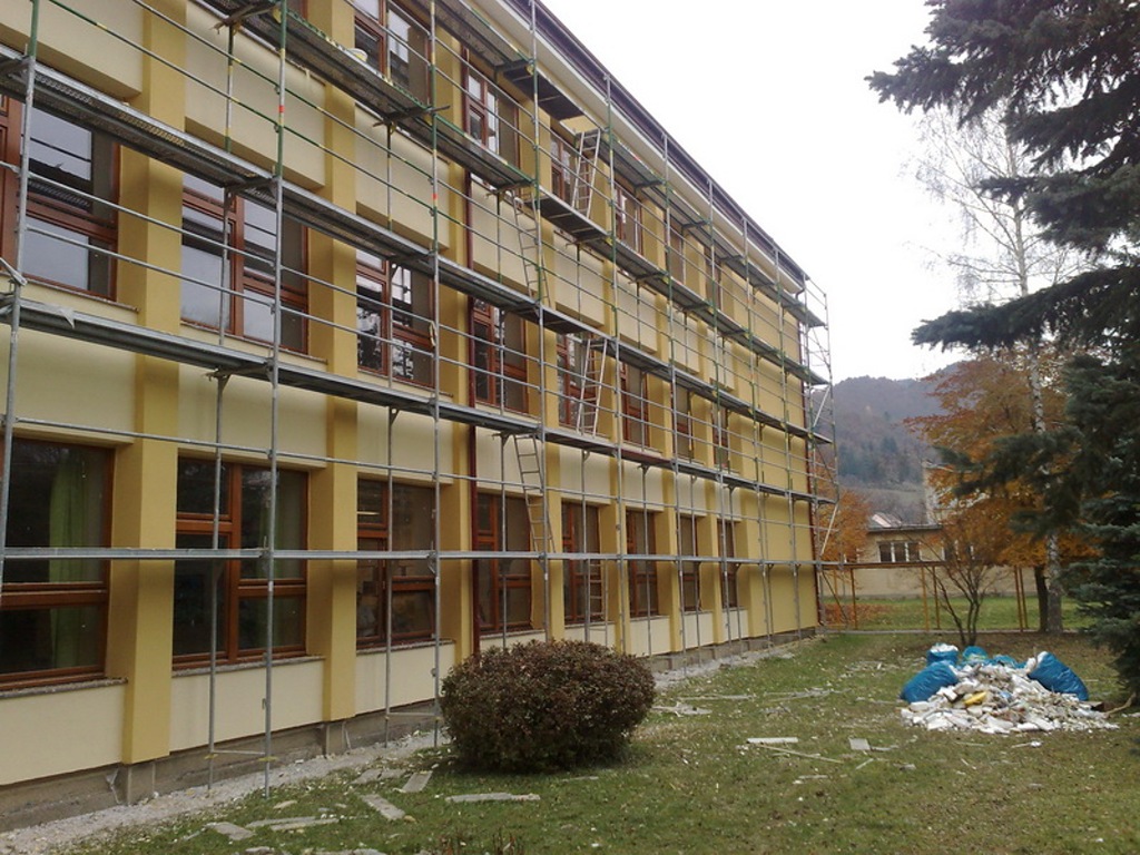 Základná škola v Zázrivej